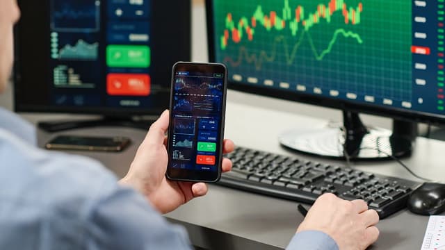 Ações dos IPOs realizados após 2018 perdem de lavada para Ibovespa