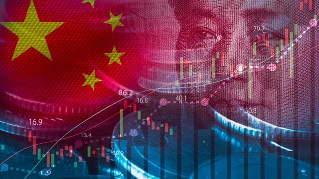 Primeiro-ministro da China pede “ação decisiva” para aumentar a confiança do país