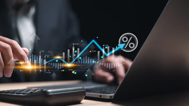 Indicador de inflação favorito do Fed chega à máxima em um ano