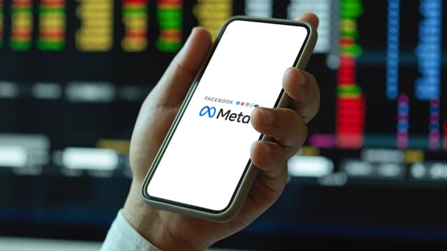 Meta despenca no pós-mercado de NY após prever receita mais fraca