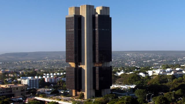 Ata do Copom mostra preocupação com exterior e ressalta processo lento de desinflação