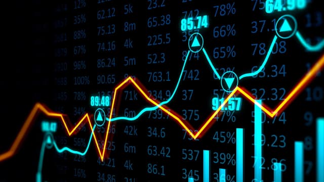 No universo dos fundos de ações, só se salvam quem aloca no exterior ou em criptoativos