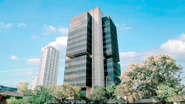 Copom inicia ciclo de cortes com cautela diante de incertezas externas