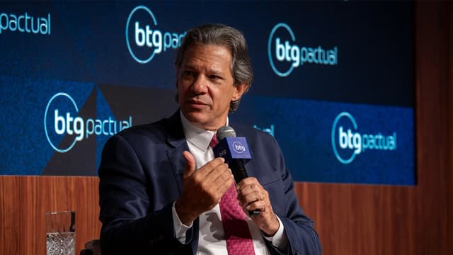 Haddad diz que juro já é bastante restritivo e alerta que se BC errar na mão pode afetar a oferta e gerar inflação