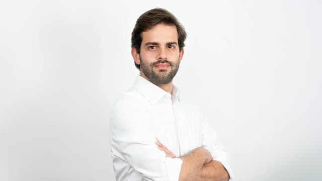 Dívida mais cara e economia aquecida refletem nas ações das mais alavancadas