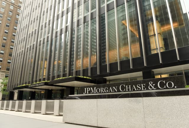 Ações de Wall Street anulam ganhos impulsionados pelo IPC com queda do JPMorgan