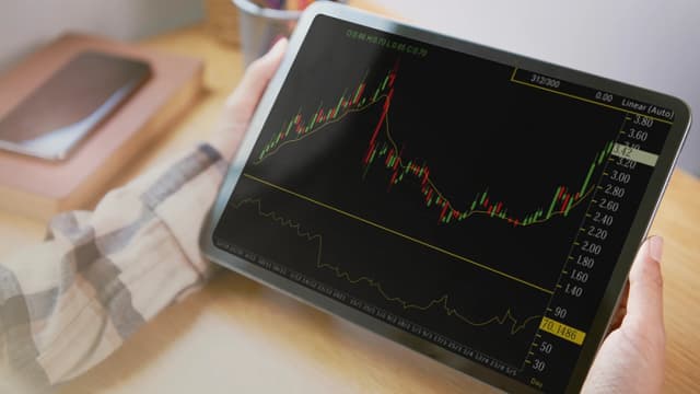 Criptos, urânio e exposição aos EUA: os ETFs que chamam a atenção de investidores