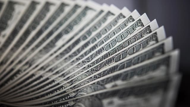 Ata do Fed sinaliza cautela diante da inflação nos EUA