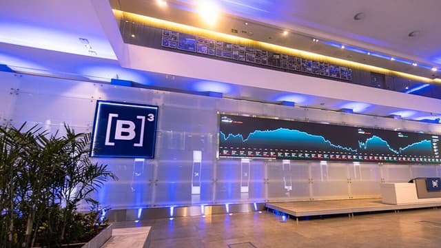Brasil atrai capital estrangeiro em meio à alta do petróleo e ameaça de inflação