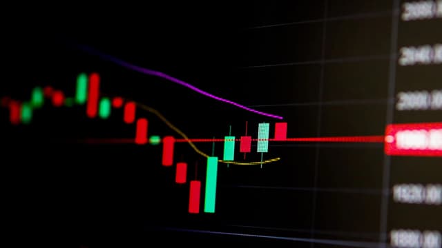 Ibovespa e Wall Street sobem, de olho em possibilidade de cessar-fogo entre Irã e Israel e super-quarta