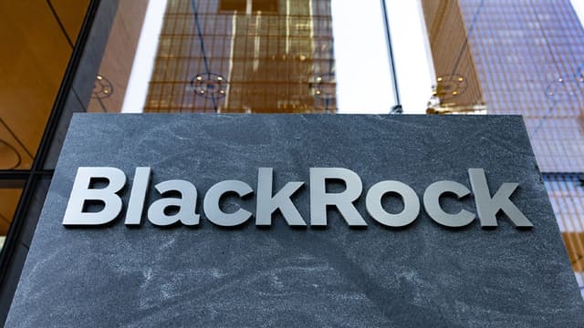 ETF de mercados emergentes da BlackRock cresce US$ 6 bi em meio a saída de recursos dos EUA
